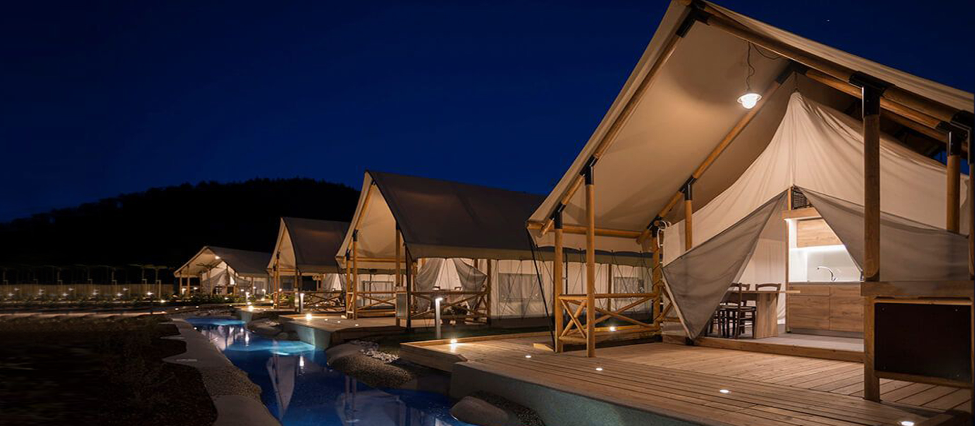 International leader in the design and sale of luxury lodges